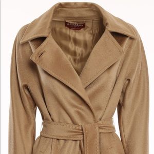 Stunning MaxMara Camel Coat